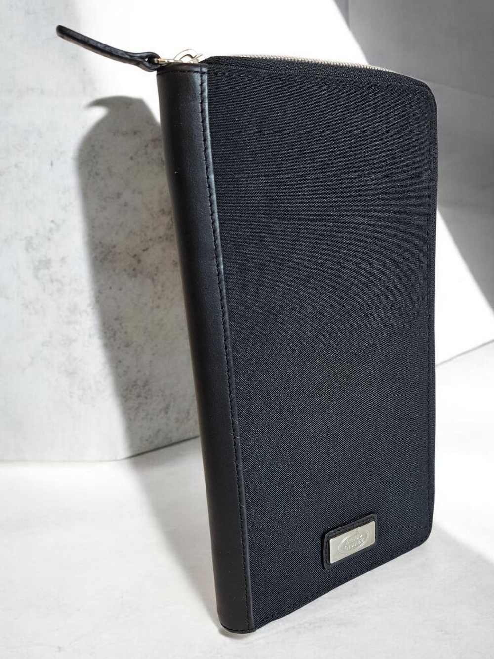 Land Rover Travel Wallet OS Passport Organizer Zip Wristlet Owners Case Black